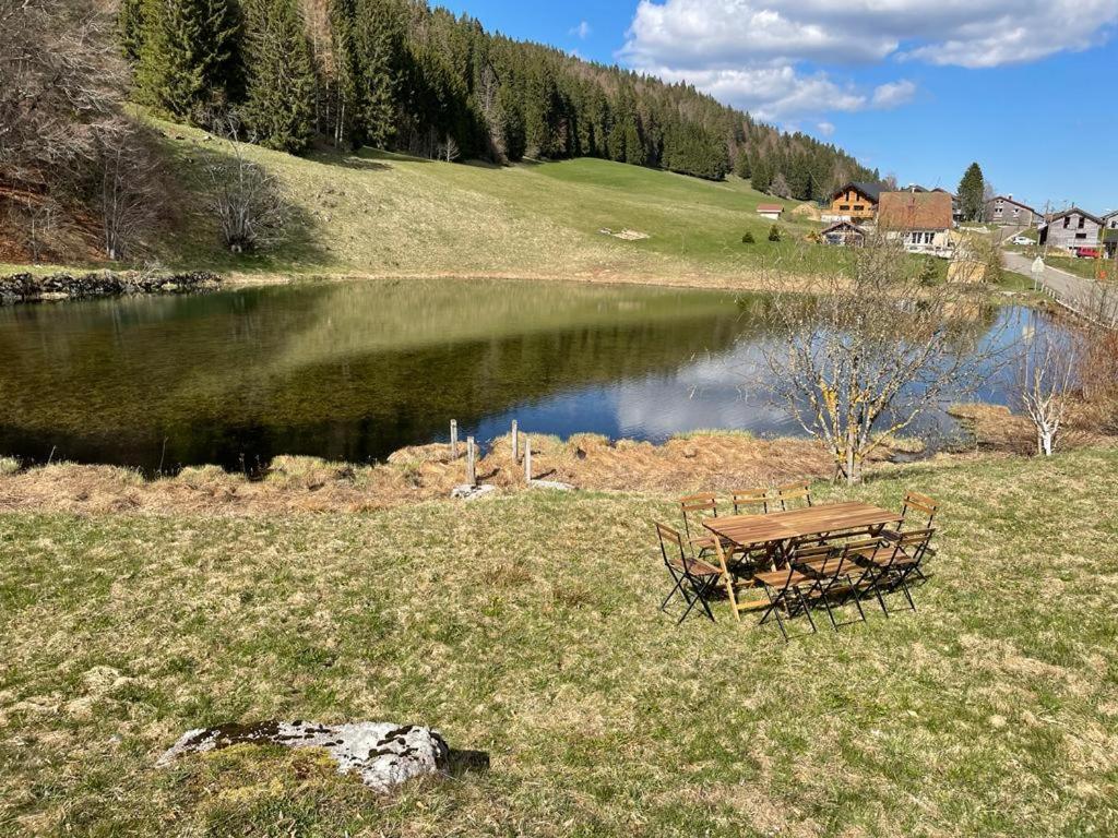 Gasthaus 7 P - Au Coeur Du Massif Jurassien Les Rousses Exterior foto